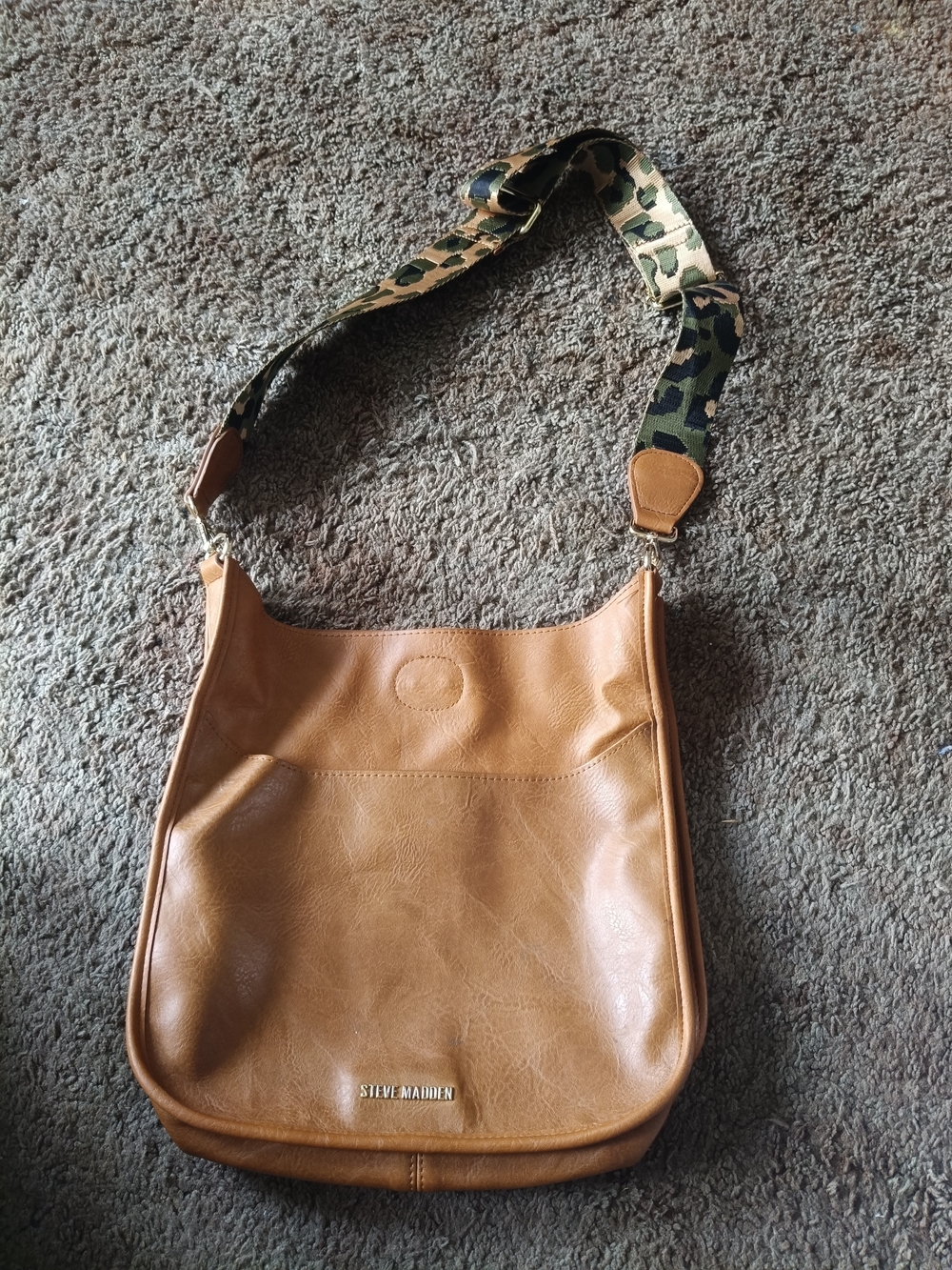 Steve Madden Tan Shoulder Bag with Green Camo Strap